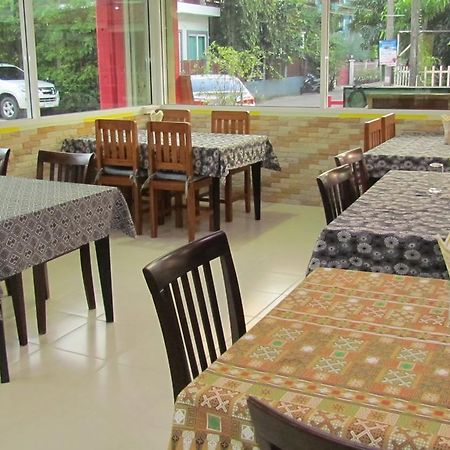La Piccola Patong Hotell Eksteriør bilde