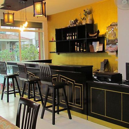 La Piccola Patong Hotell Eksteriør bilde