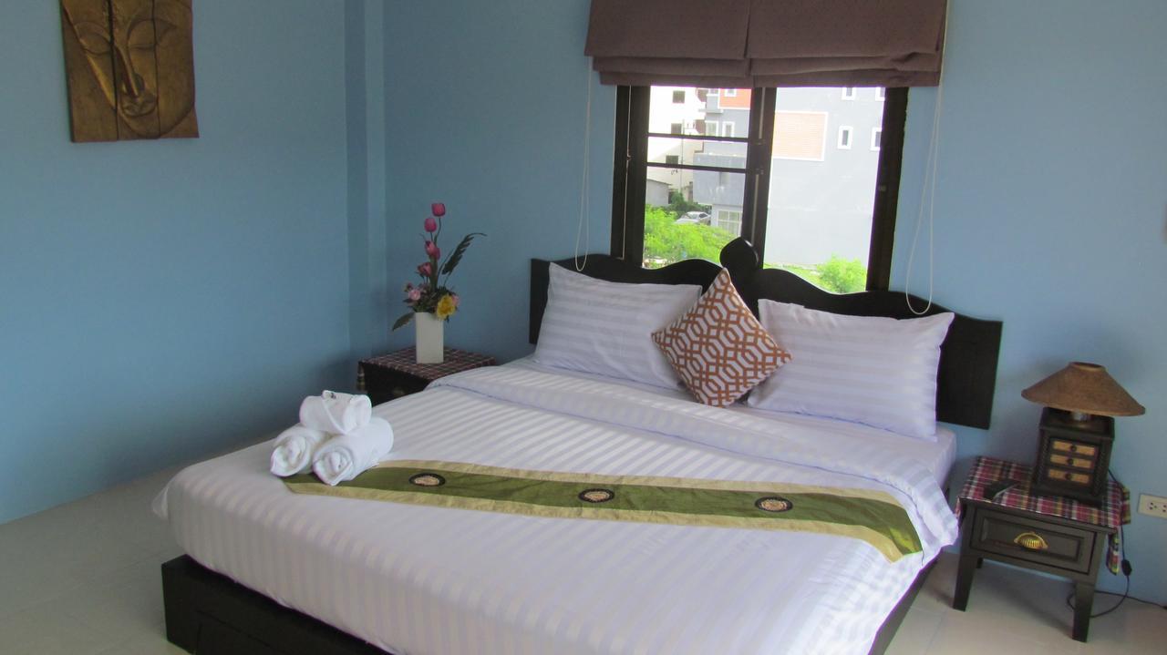 La Piccola Patong Hotell Eksteriør bilde